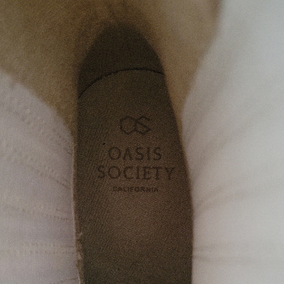 Chic Cream Ankle Booties - Picture 2 of 6